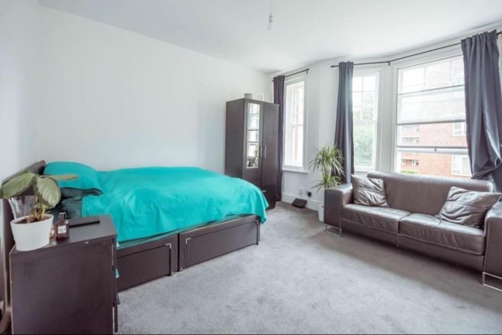 Great Flat Close To Edgware Road Londres Exterior foto